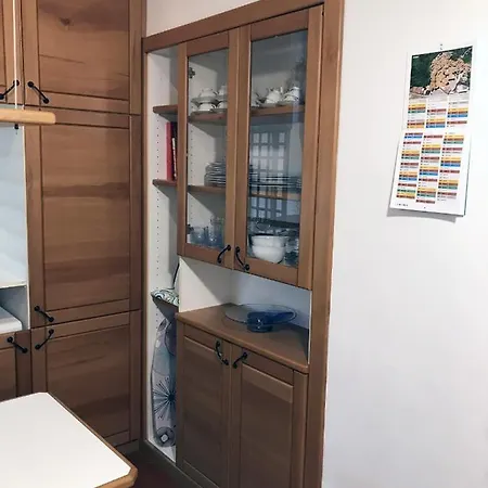 Apartman Casa Velia Bomba